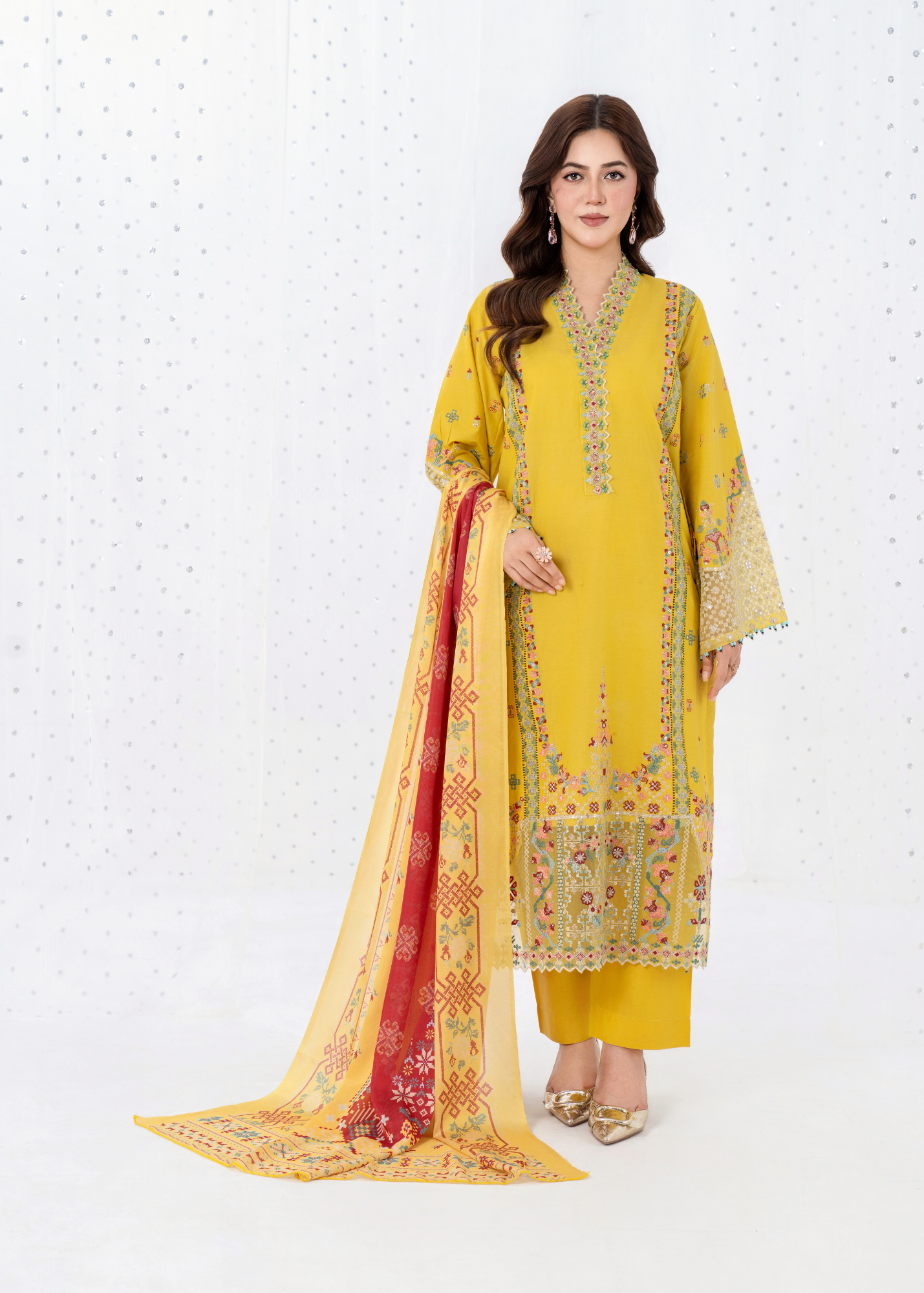 Elegant Summer 3PC Embroided Lawn Suit