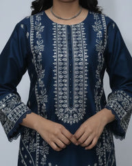 Classic 3PC Embroided Lawn Suit